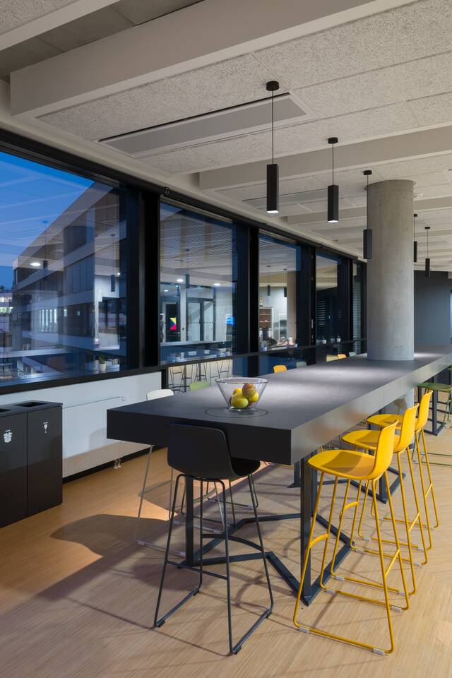Royal Ahrend fit out project interior view of Productboard in Prague RA1590