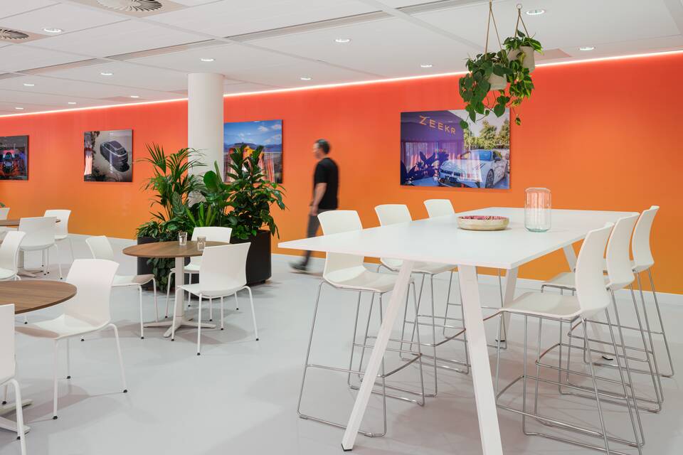 Zeekr Royal Ahrend office project interior view of Zeekr in Amsterdam SP010