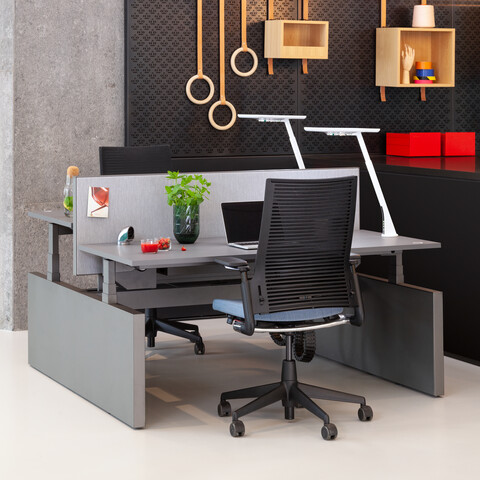 Royal Ahrend Comfort workstation in showroom Sint Oedenrode 10