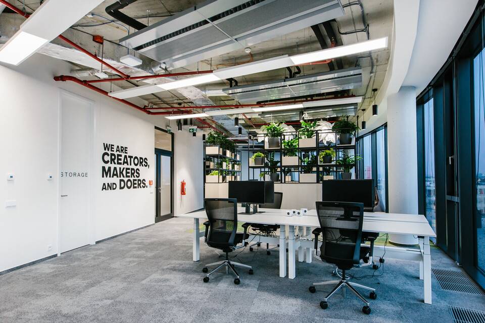 Royal Ahrend office project interior view of New Green Offices in Prague 075504