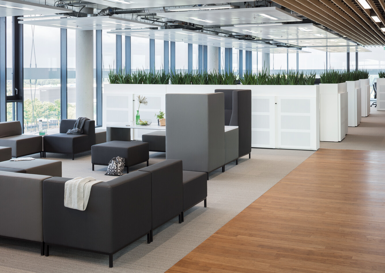 Royal Ahrend office project Vanderlande in Veghel 04