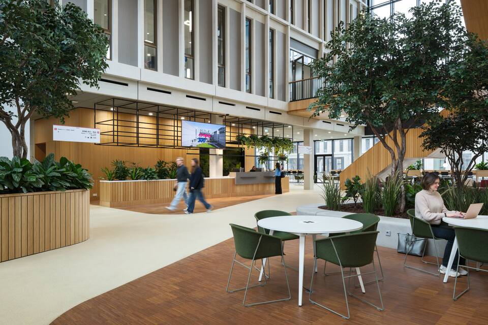 Royal Ahrend education project interior view of  Avans university of applied sciences in s Hertogenbosch SP01