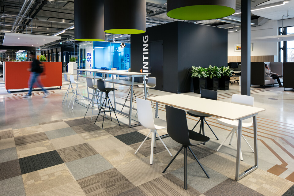 Royal Ahrend office project Topic Embedded Systems in Best 03
