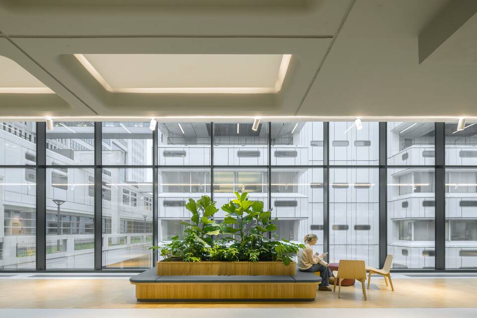 Erasmus MC Royal Ahrend healthcare project interior view of Erasmus MC in Rotterdam MVDB2987