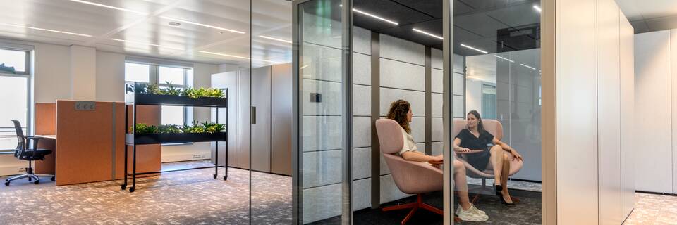 Gispen Government project interior view of FMH Haaglanden in The Hague MB5023