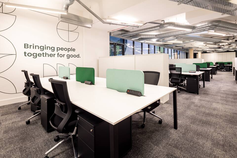 Royal Ahrend office project interior view of Canopi in London 047