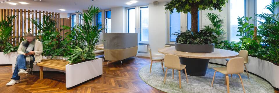 Gispen government project interior view of FMHaaglanden Turfmarkt in The Hague CTH08B