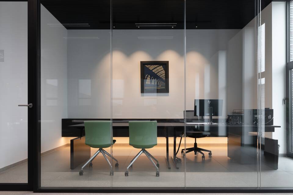 Ahrend office project interior view of Staalbeton in Rijkevorsel NV6323