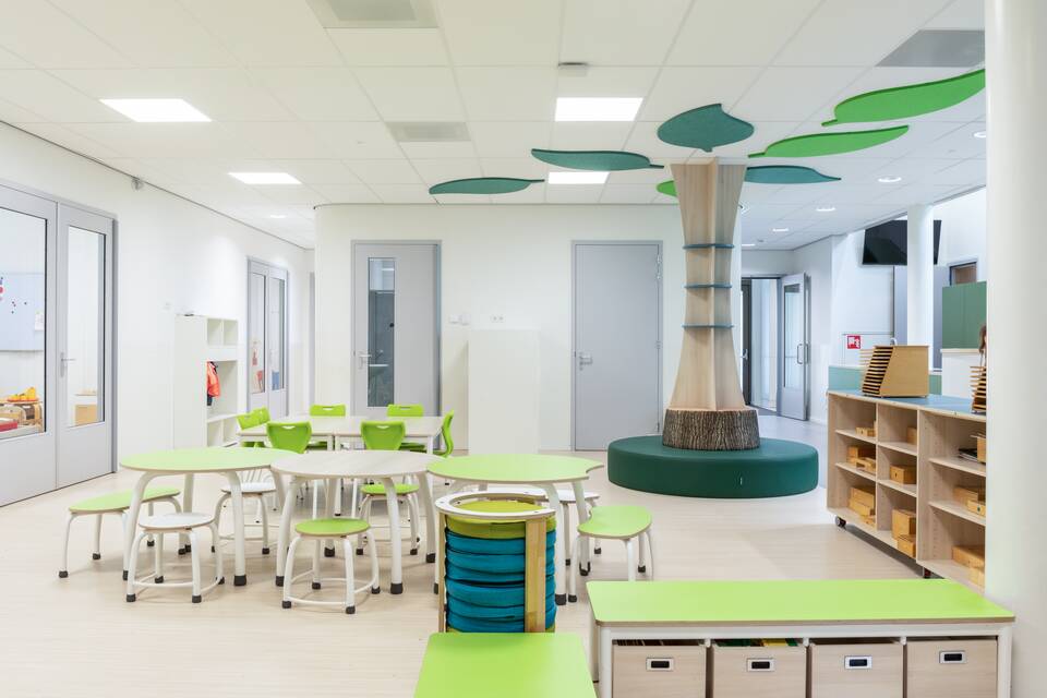 Gispen education project interior view of primary school KC Trampoline in Leidschendam CB2A2832