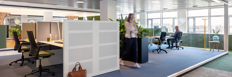 Royal Ahrend Inspiration Centre in Amsterdam 190615