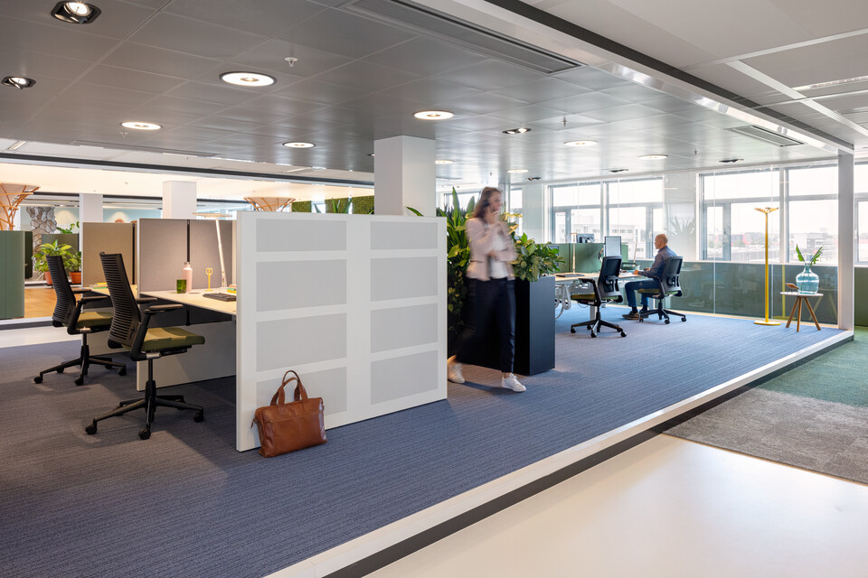 Royal Ahrend Inspiration Centre in Amsterdam 190615