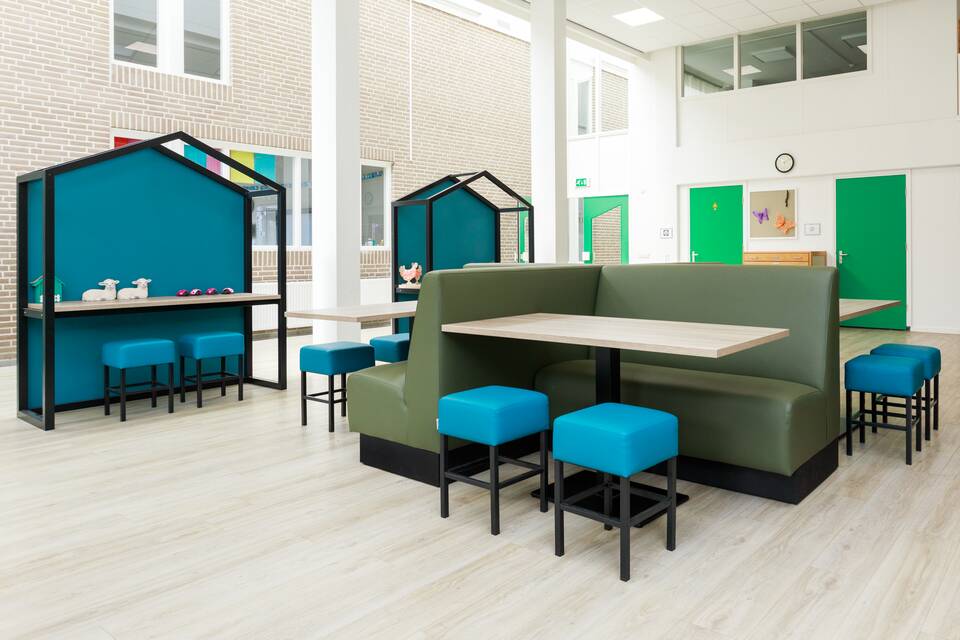 Gispen education project interior view of primary school SBO De Welle in Almelo KF0020