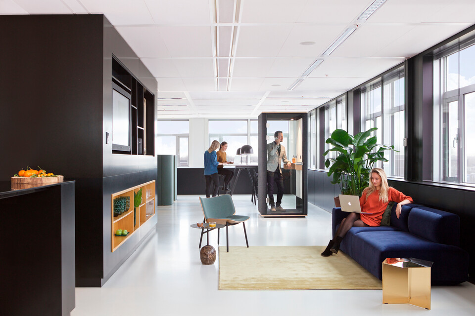 Royal Ahrend Inspiration Center in Amsterdam 5388