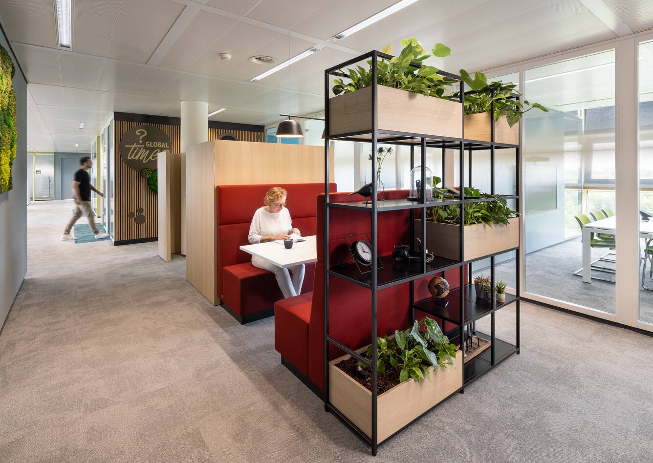 Ahrend office project interior view of NXP in Eindhoven SP06