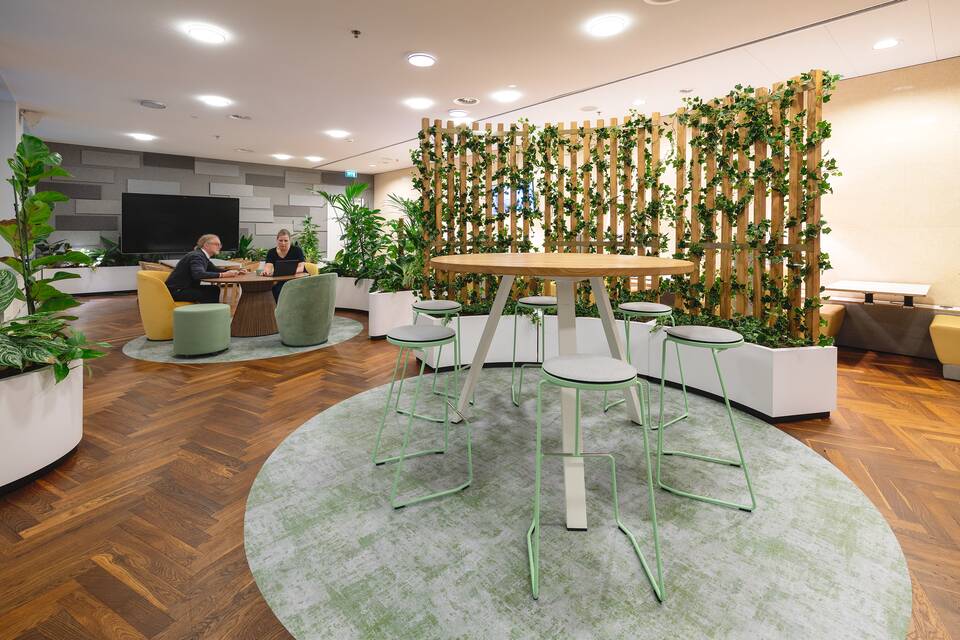 Gispen government project interior view of FMHaaglanden Turfmarkt in The Hague CTH06B