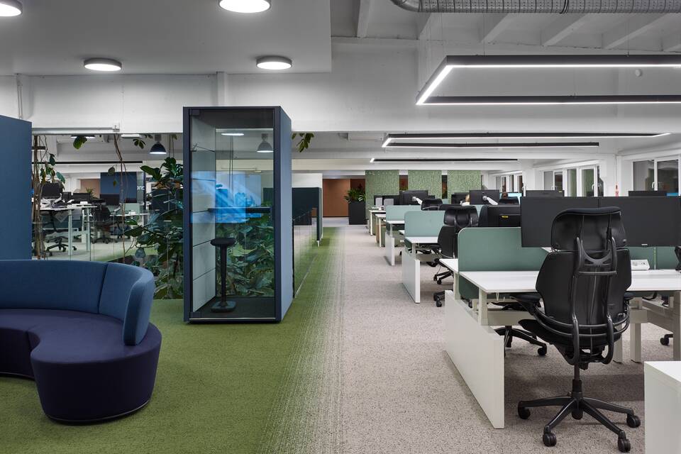 Royal Ahrend interior view of Inspiration Centre in Prague 27