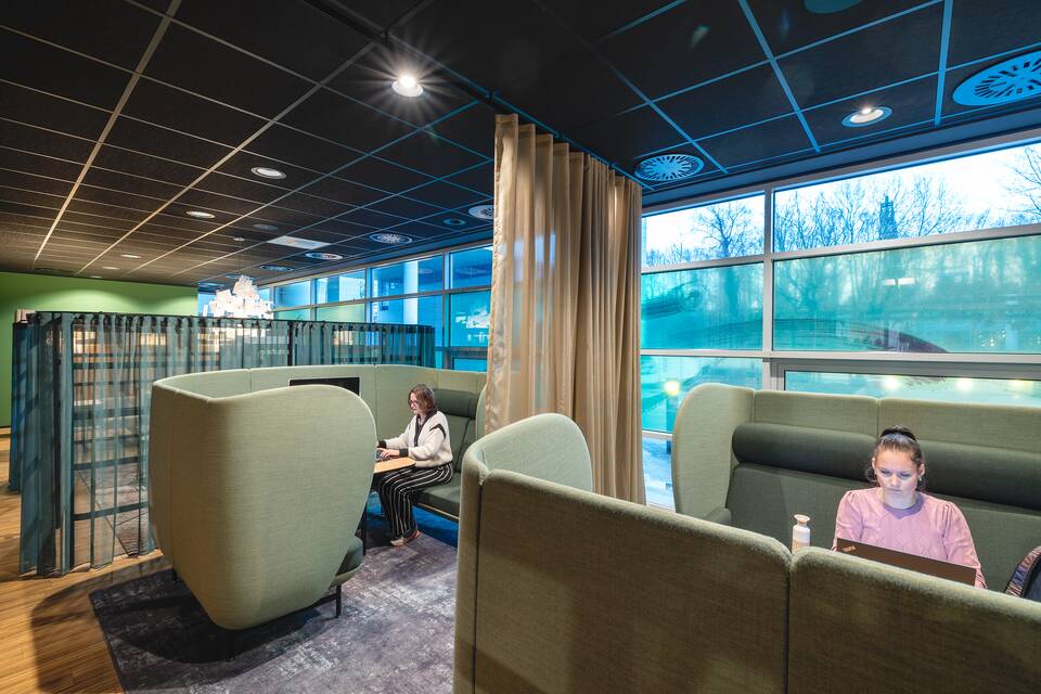 Gispen government project interior view of FMHaaglanden Beatrixpark in The Hague CTH15