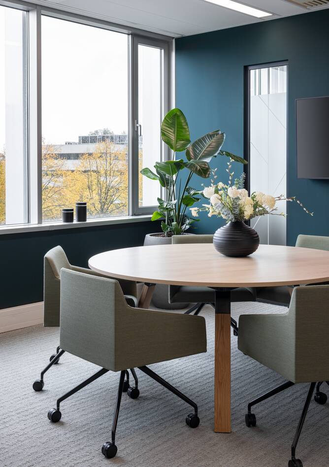 Royal Ahrend office project interior view of Kyndryl in Hoofddorp SP07