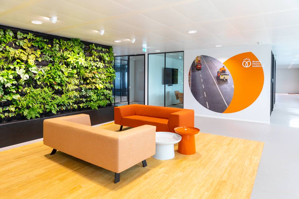 Gispen office project interior view of Royal FloraHolland in Aalsmeer 00A2124