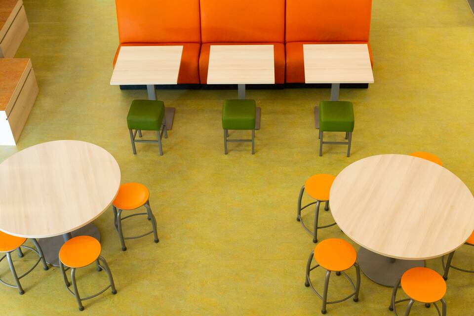 Gispen education project interior view of primary school De Woordhof in Hummelo KF4807