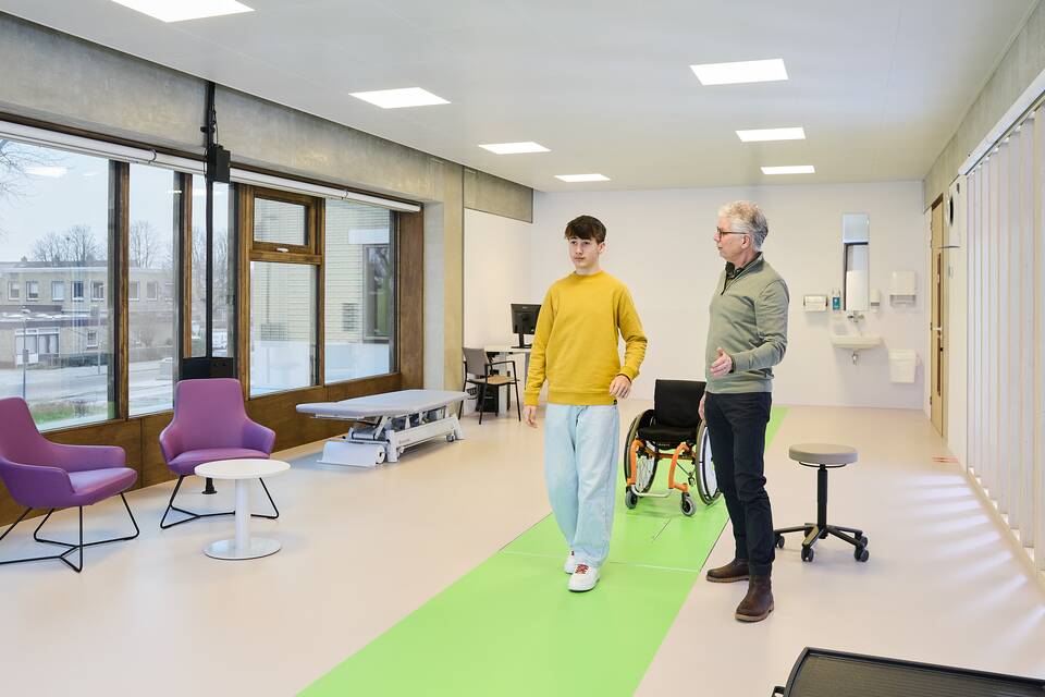 Gispen education healthcare project interior view of Rotterdam Education and Rehabilitation Center in Rotterdam DZK31004