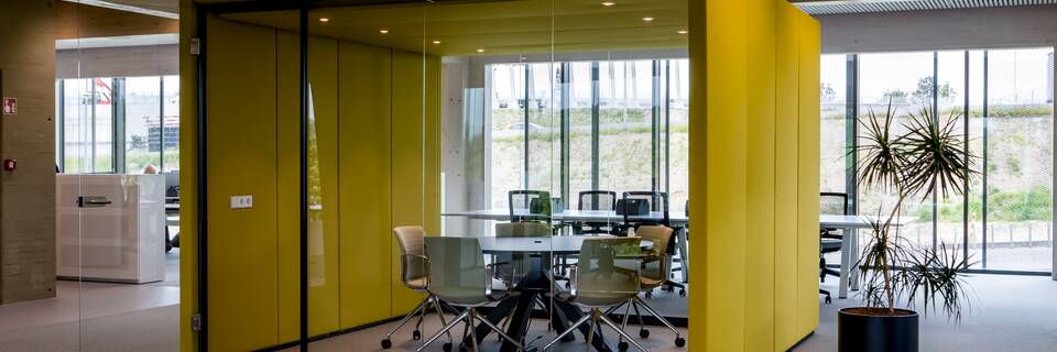 Royal Ahrend office project interior view of Van Laere in Zwijndrecht MLV654
