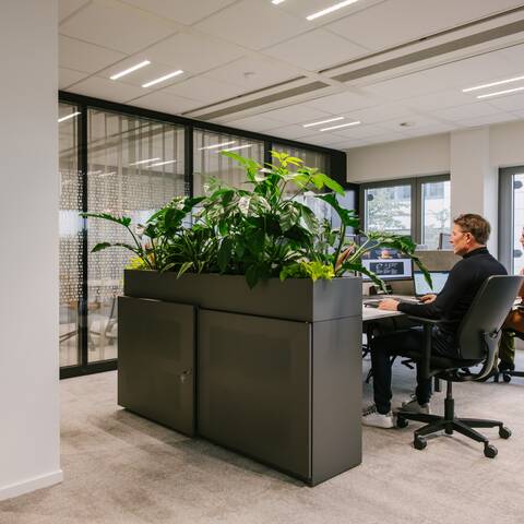 Royal Ahrend office project interior view of Miele in Vianen FP209