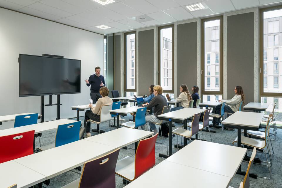 Royal Ahrend education project interior view of  Avans university of applied sciences in s Hertogenbosch SP09