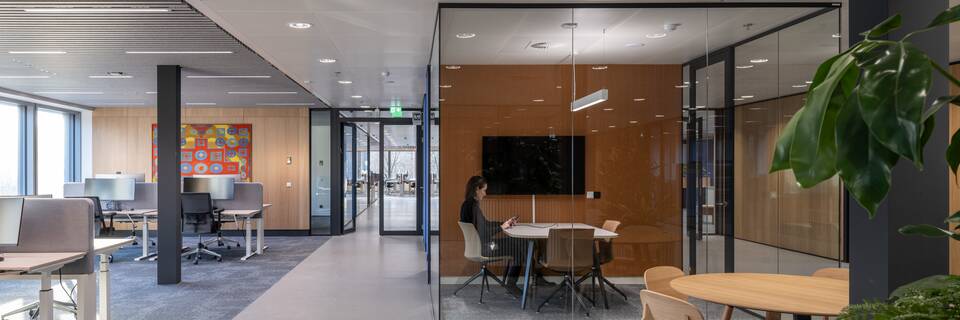 De Nederlandsche Bank Royal Ahrend government project interior view of De Nederlansche Bank in Amsterdam OvD2307