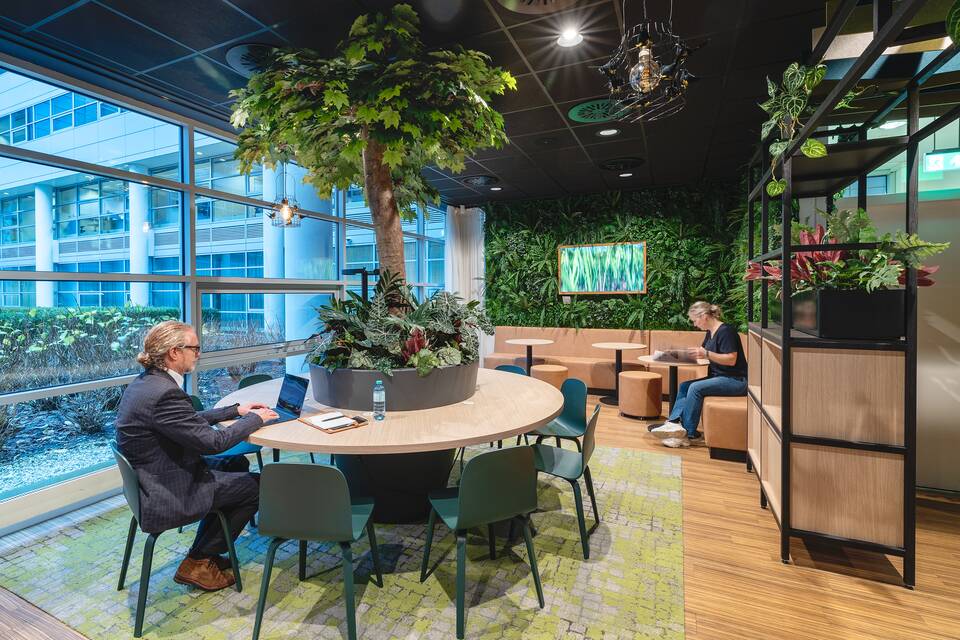 Gispen government project interior view of FMHaaglanden Beatrixpark in The Hague CTH10