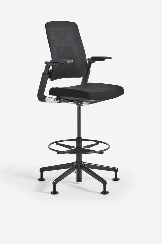 2020 Luvia Work   portraitm