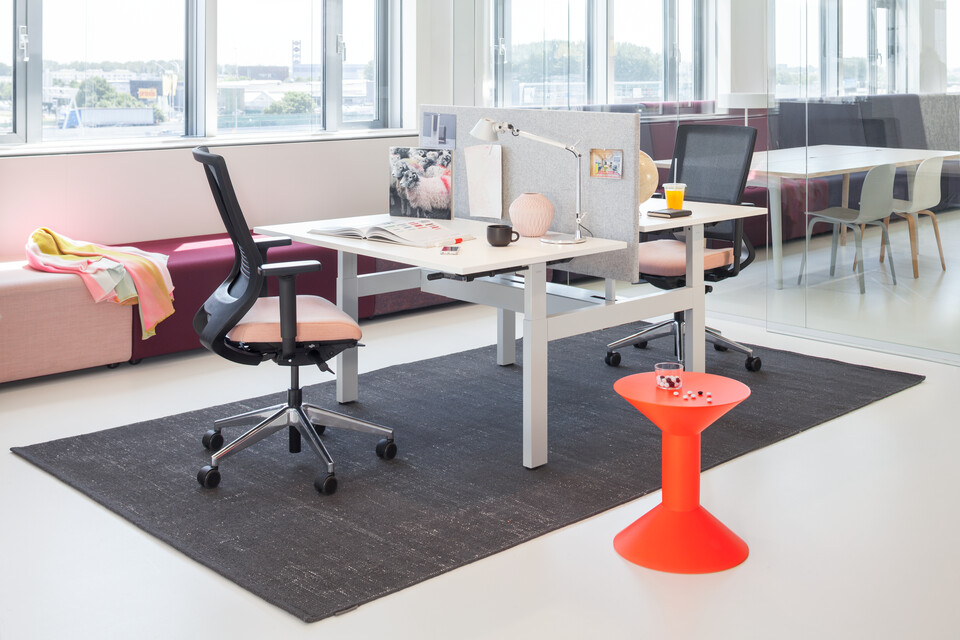 Royal Ahrend Inspiration Center in Amsterdam 0601