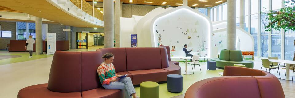 Gispen healthcare project interior view of Radboud UMC in Nijmegen 15A8739A