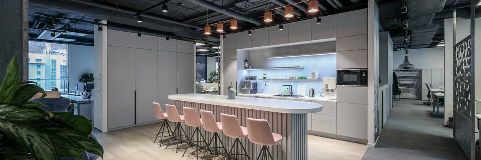 Royal Ahrend office project interior view of OTIS in Prague 4922