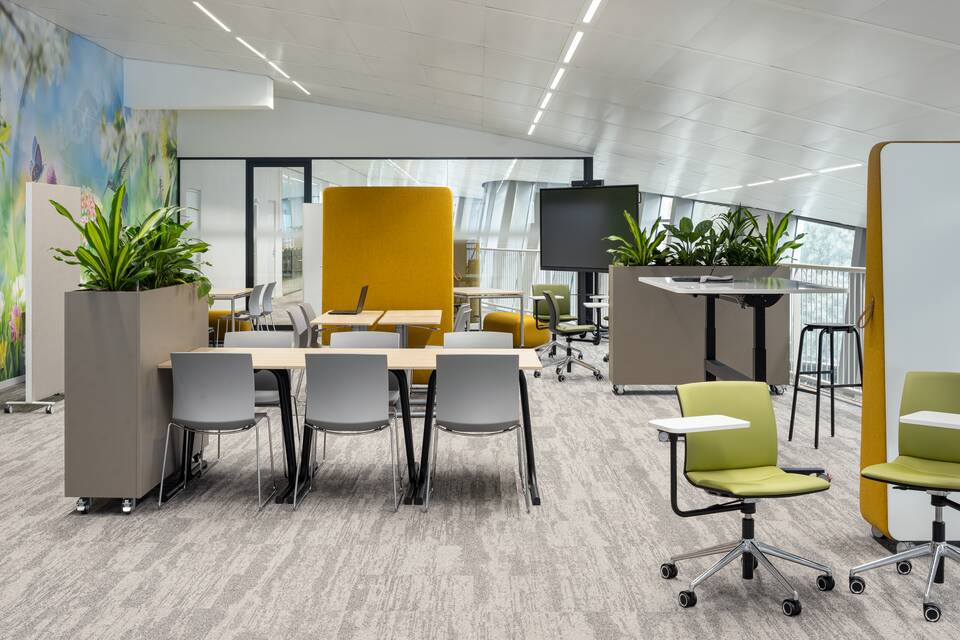 Royal Ahrend education project interior view of Avans Highschool OpenX in Breda SP01