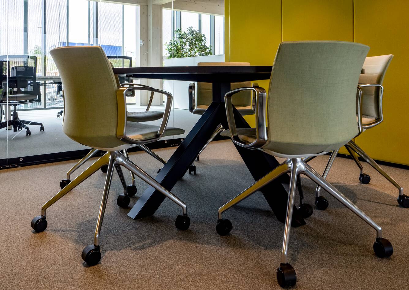 Royal Ahrend office project interior view of Van Laere in Zwijndrecht MLV648