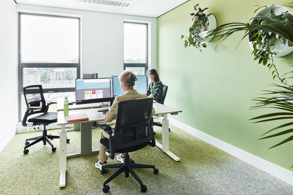 Gispen healthcare project interior view of Sanquin in Nijmegen DZK1110 1