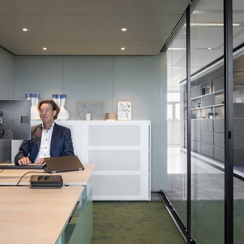 Royal Ahrend interior view of Inspiration Centre AIC in Amsterdam 10