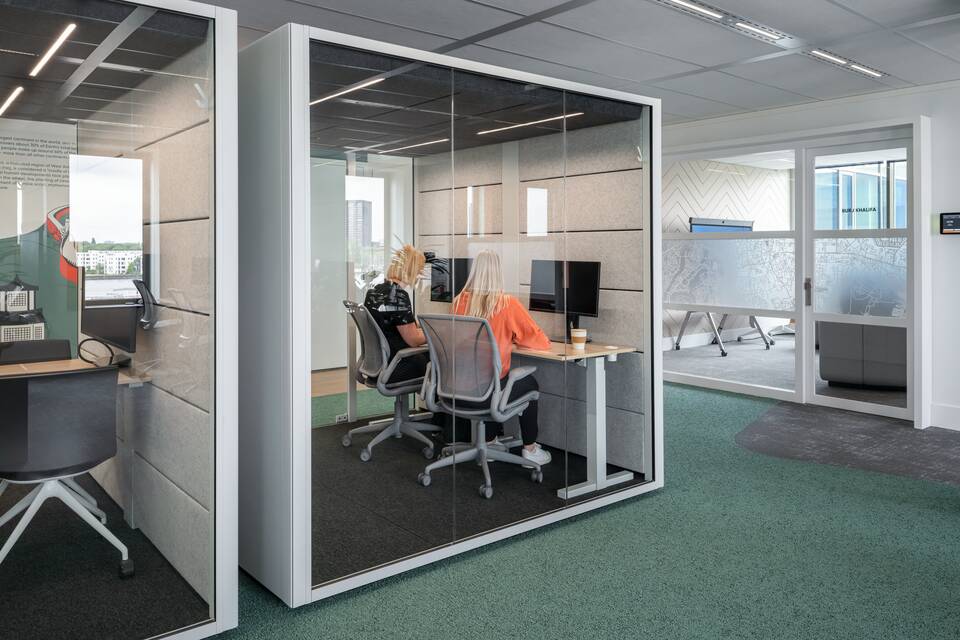 0b5b4a89e0a1a60e9b8c68c9c3cb0564