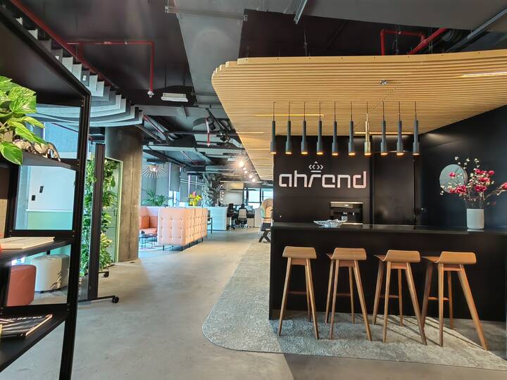 Royal Ahrend interior view of Showroom in Dubai
