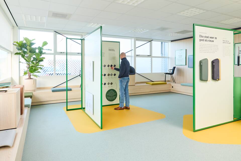 Royal Ahrend interior view of Circular Hub in Veghel DZK29488