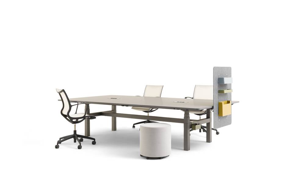 Gispen TMNL Agile table in dark grey with grey tabletop and grey felt sidepanel with Turn chair and grey Asido pouf front right view