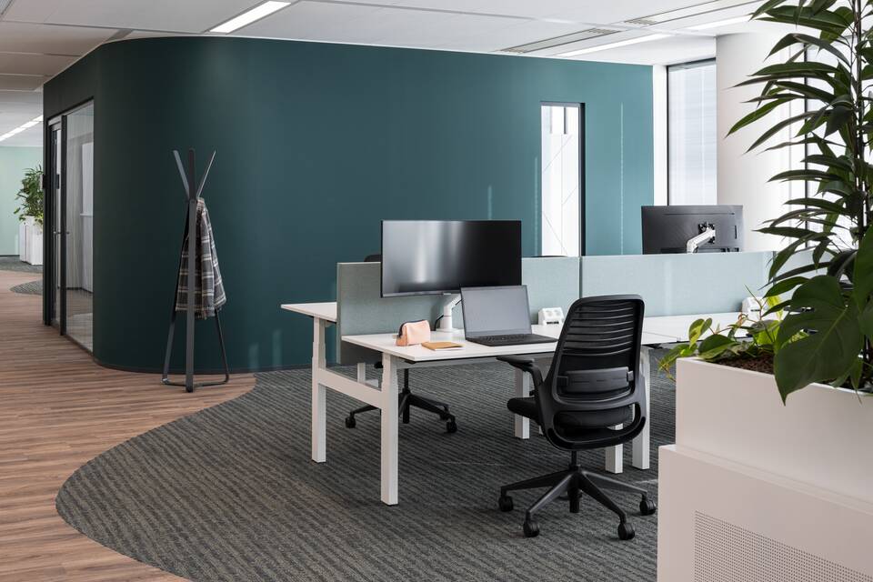 Royal Ahrend office project interior view of Kyndryl in Hoofddorp SP01