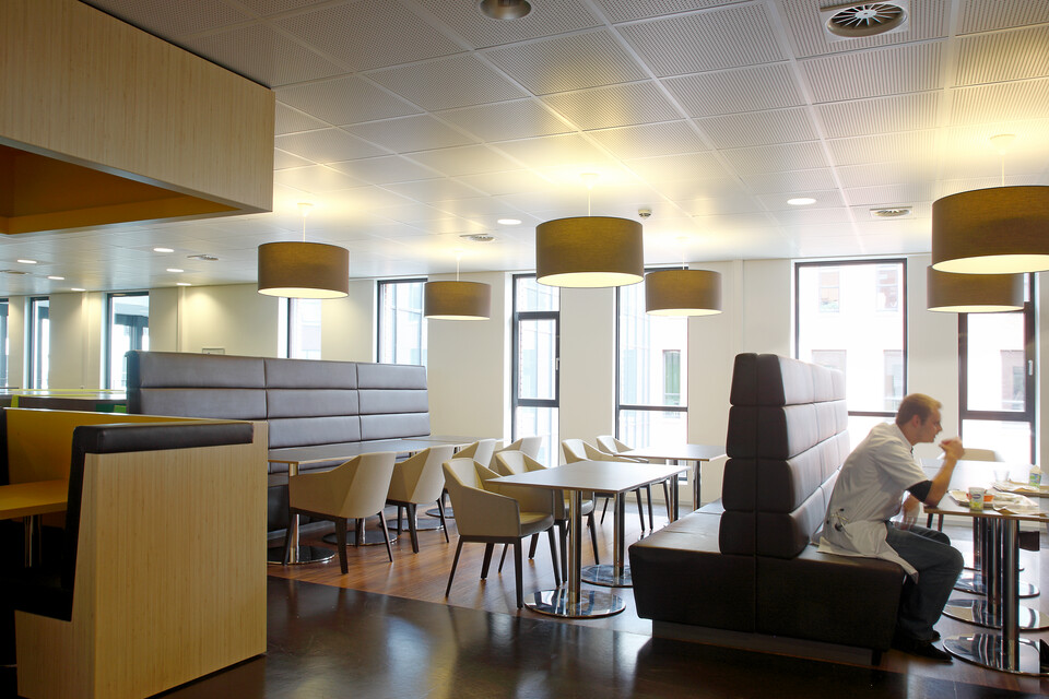 Gispen healthcare project Jeroen Bosch Ziekenhuis in 's Hertogenbosch 43W5220