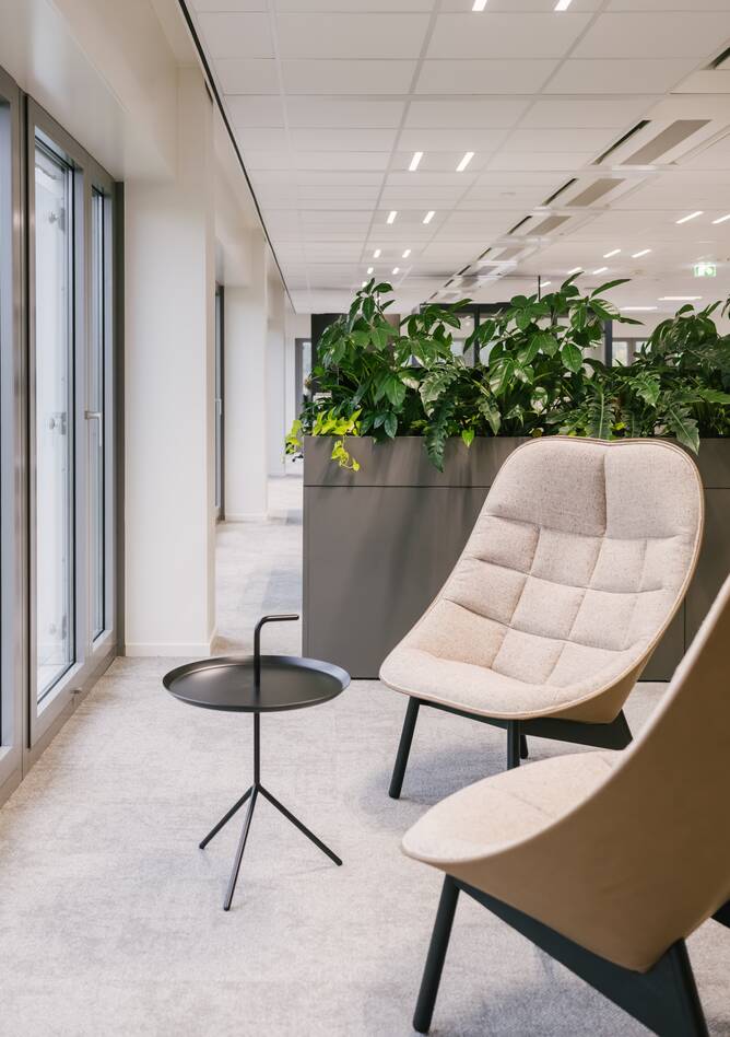 Royal Ahrend office project interior view of Miele in Vianen FP184