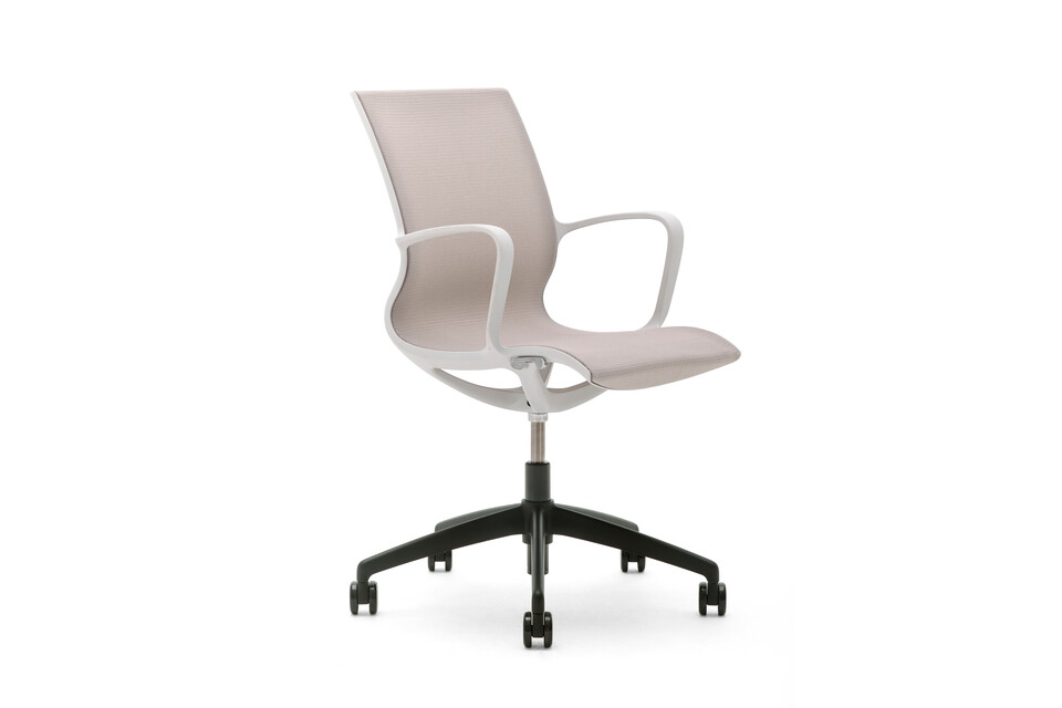 Gispen Turn conference chair with polished base and armrests with light grey frame and beige seating front left view