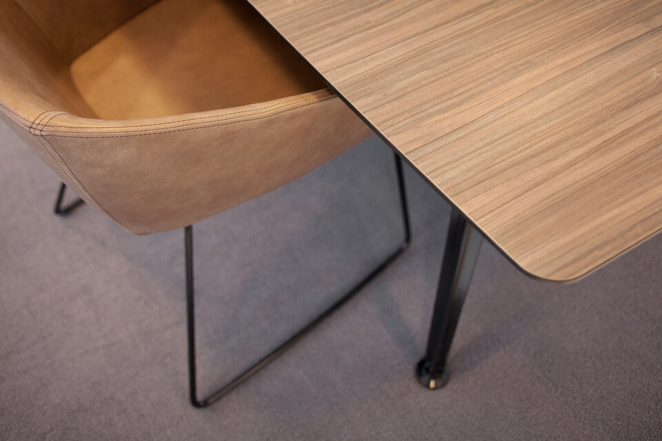 Royal Ahrend Inspiration Center in Amsterdam 0505