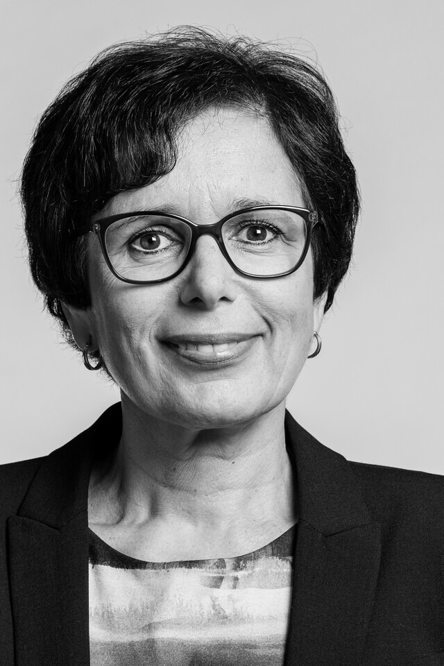 portrait of Ellen Wiewel