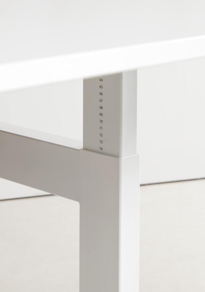 Ahrend Home desk | Ahrend