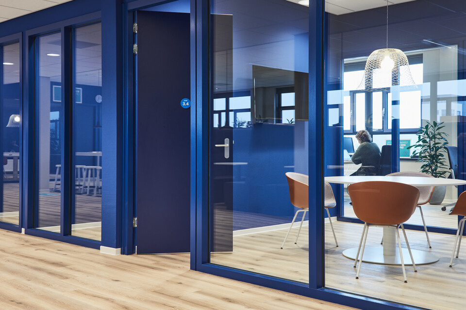 Gispen education project Rijn Ijssel in Wageningen 191205 0043